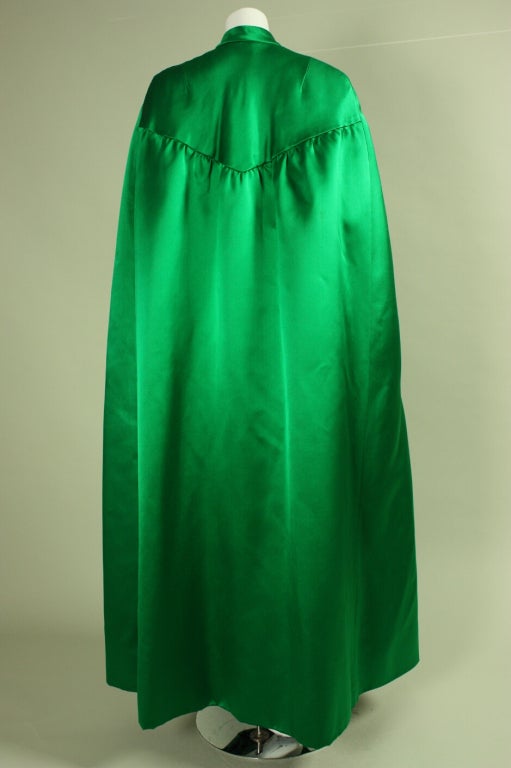 Hanae Mori Couture Emerald Green Satin Gown and Cape 3