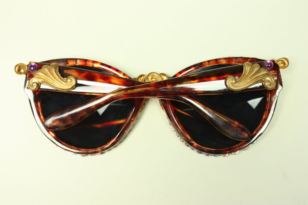 Mecura NYC Tortoiseshell Sunglasses In Excellent Condition In Los Angeles, CA