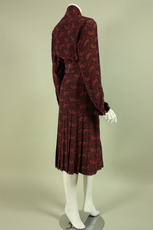 1980's Chanel Paisley Ensemble In Excellent Condition In Los Angeles, CA