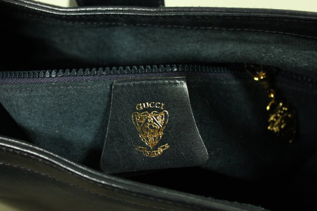 1980's Gucci Navy Leather Handbag 3