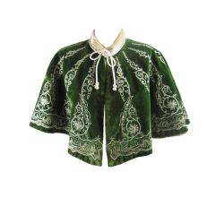 Victorian Cut Velvet Capelet Circa 1890