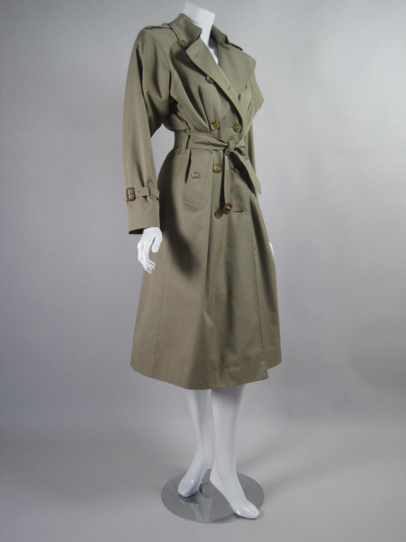 Women's Burberrys' Classic Belted Trench
