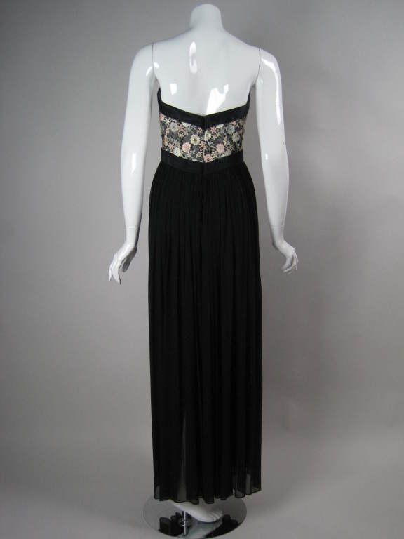 Women's Vicky Tiel Couture Strapless Goddess Gown For Sale