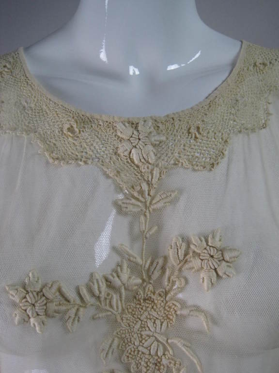 1920's Ecru Net Hand-Embroidered Irish Crochet Dress 3
