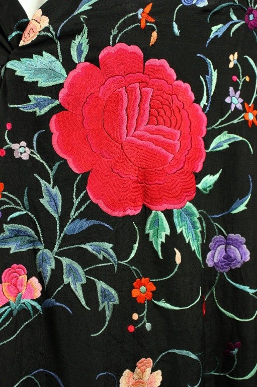 1920's Cantonese Hand-Embroidered Piano Shawl at 1stdibs
