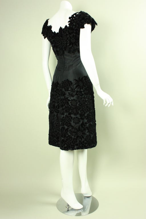1950's Maxwell Shieff Appliqued Cocktail Dress In Excellent Condition For Sale In Los Angeles, CA