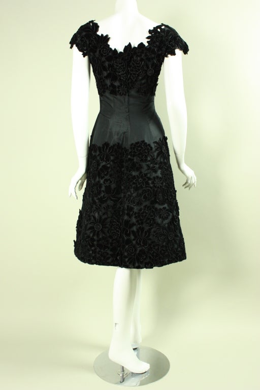 Women's 1950's Maxwell Shieff Appliqued Cocktail Dress For Sale