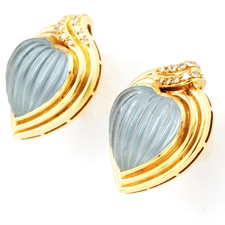 Contemporary Carrera Y Carrera Aquamarine Diamond Gold Earrings