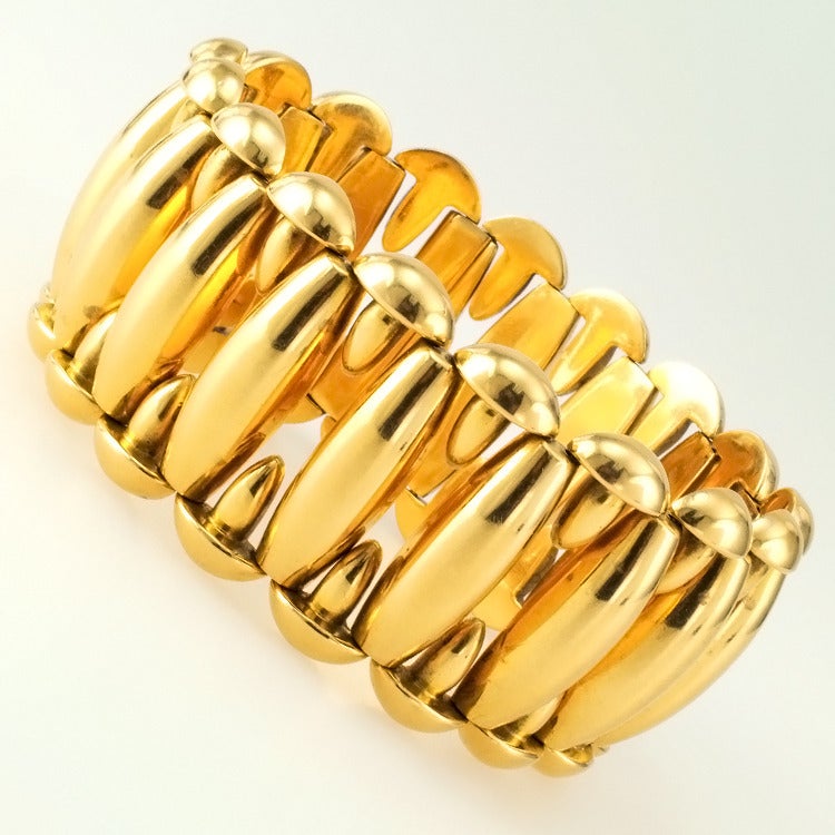 Fabulous Chunky Retro Gold Bracelet 1