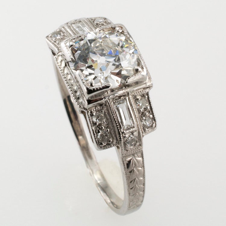 Art Deco Engagement Ring In Excellent Condition In Los Angeles, CA