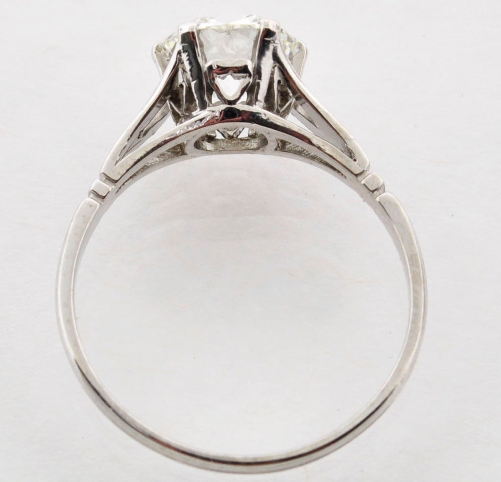 Art Deco Diamond Engagement Ring In Excellent Condition In Los Angeles, CA