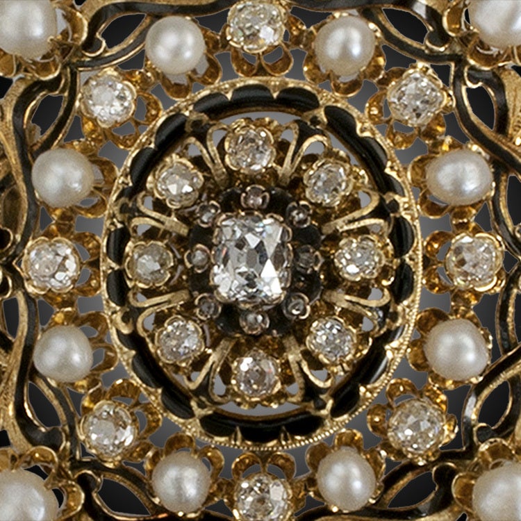 Magnificent and Larger Scale Victorian Pearl  Diamond Brooch In Excellent Condition In Los Angeles, CA
