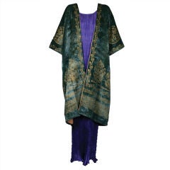 Mariano Fortuny Green Stencilled Velvet Long Coat 2