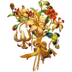 GUCCI fabulous  gold and enamel floral spray clip