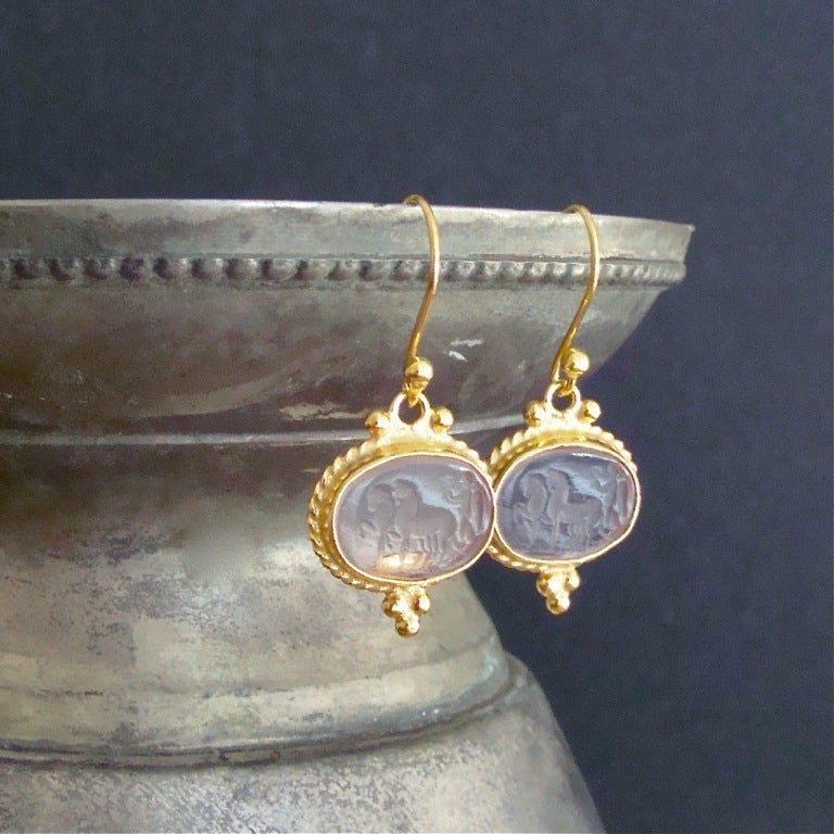 Blush Pink Intaglio Earrings In New Condition In Colleyville, TX