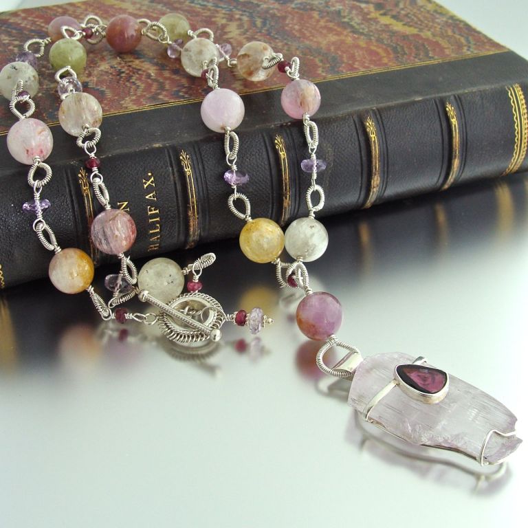 Haleigh Necklace - Kunzite & Tourmaline Pendant with Kunzite, Pi In New Condition In Colleyville, TX