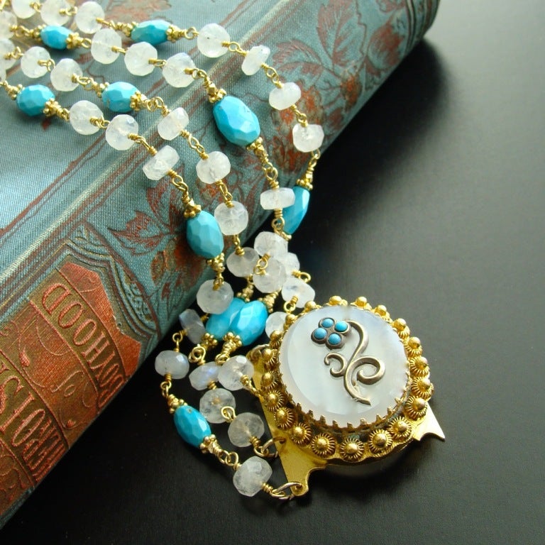 Sleeping Beauty Turquoise Moonstone Georgian Pinchbeck Clasp Bra In New Condition For Sale In Colleyville, TX