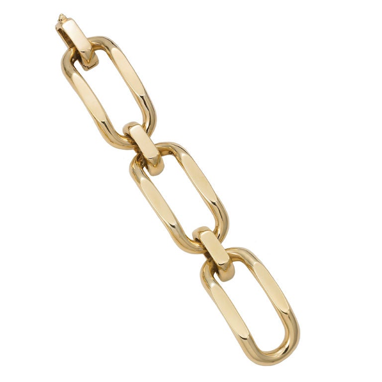 Three Link Yellow Gold Bracelet For Sale