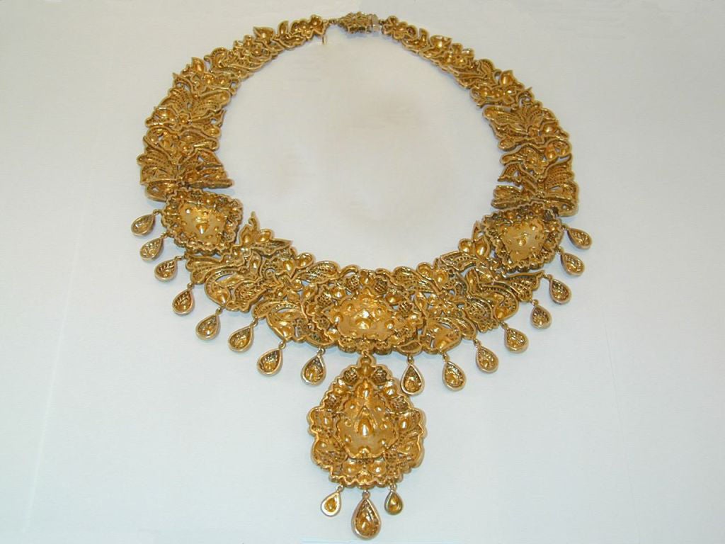 Large Indian Bib Necklace 1
