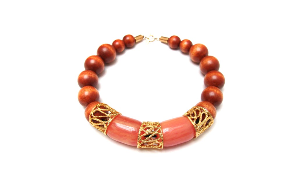 Cadoro Necklace with Wood Beads