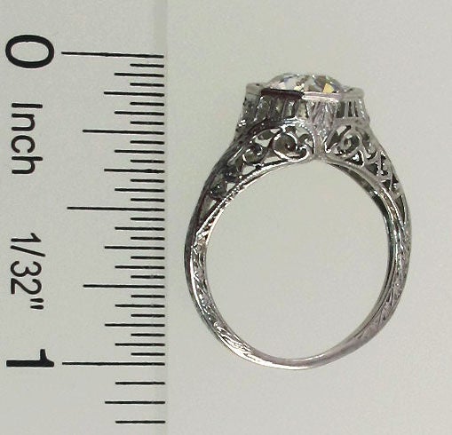 Edwardian 1.69 Carat Old European Cut Diamond and Platinum Ring For Sale 2