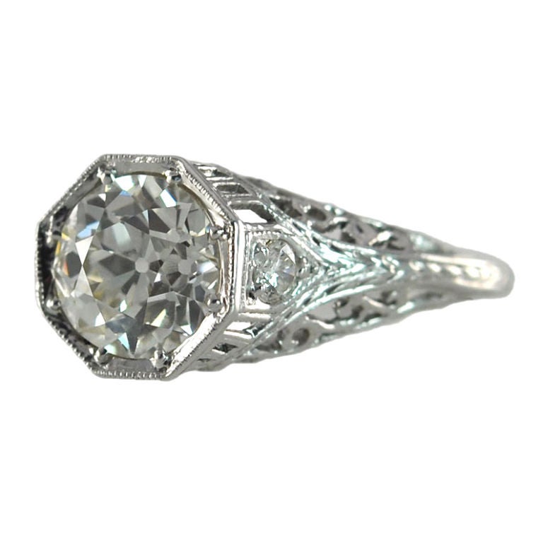 Edwardian 1.69 Carat Old European Cut Diamond and Platinum Ring For Sale