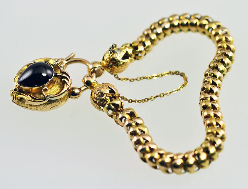 Women's Victorian Garnet heart Lock Bracelet