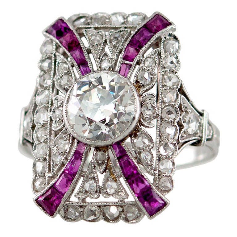 Edwardian Diamond and Ruby Platinum Ring, circa 1910 For Sale