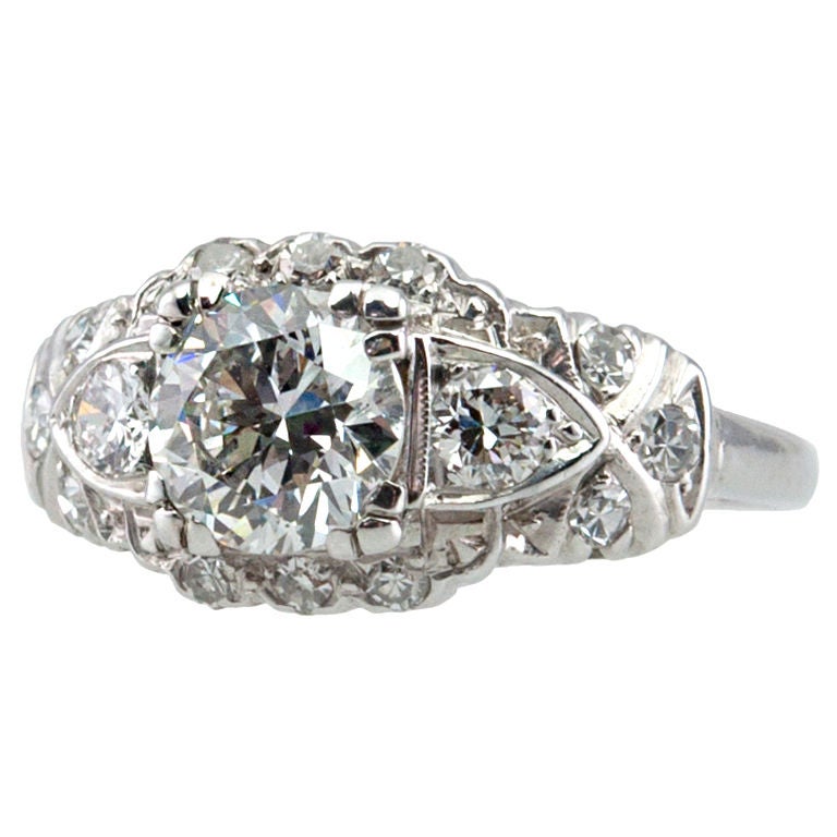 1.17 Carat Diamond Art Deco Platinum Engagement Ring, circa 1930 For Sale