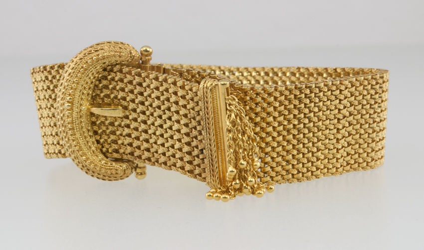Victorian Mesh Buckle Tassel Bracelet 1