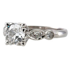 1930
s Diamond Engagement Ring