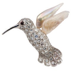 RUSER Whimsical Hummingbird Pin