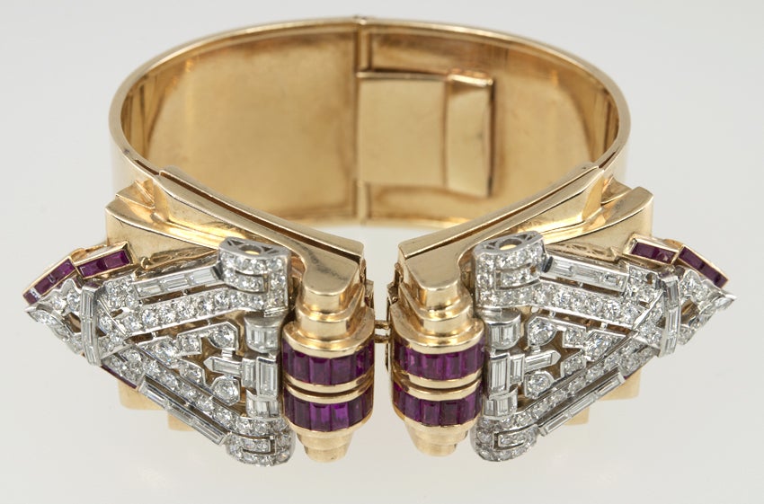Art Deco Clips on a Retro Bangle Bracelet For Sale 5