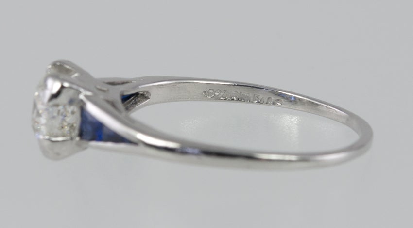 0.91 Carat Old European Cut Diamond and Sapphire Platinum Art Deco Ring For Sale 2