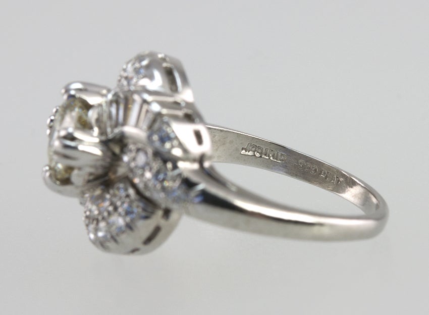 1.04ct. Diamond Cluster Ring For Sale 2