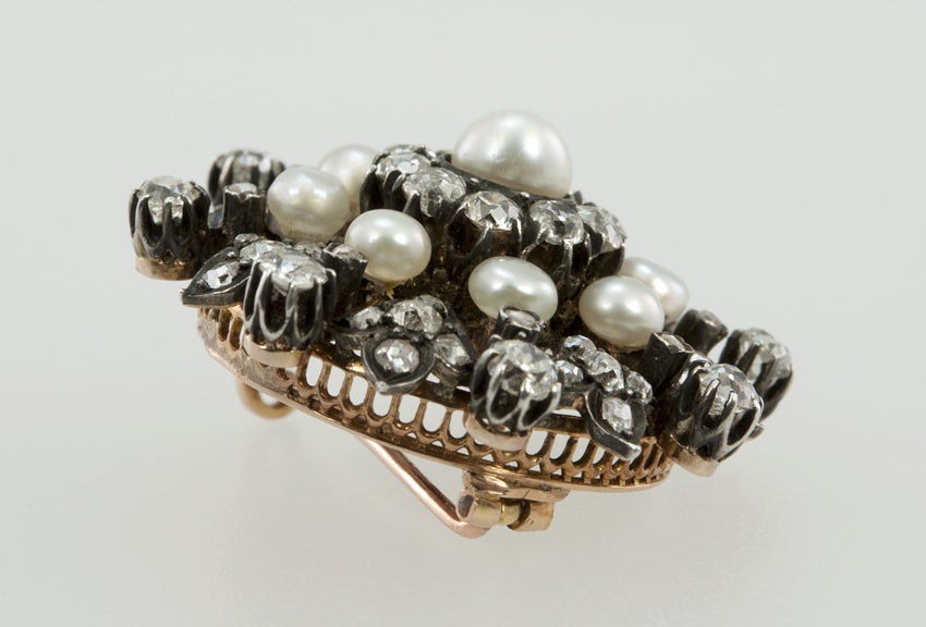 Victorian Diamond and Pearl Brooch For Sale 2