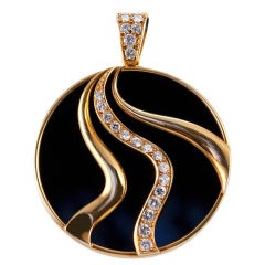 VAN CLEEF & ARPELS Onyx and Diamond Pendant