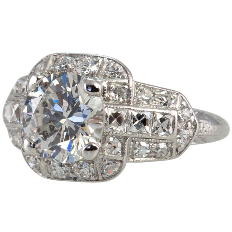 Art Deco Engagement Ring With 1.53 Carat Diamond For Sale