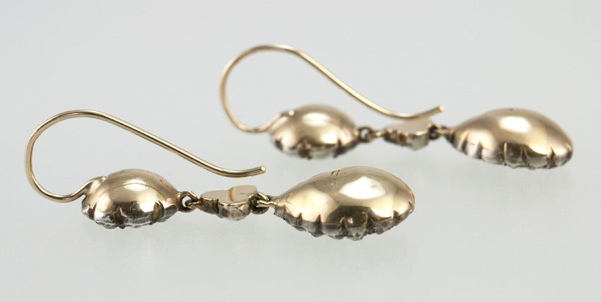 Victorian Old Cut Diamond Dangle Earrings, circa 1880s For Sale 1