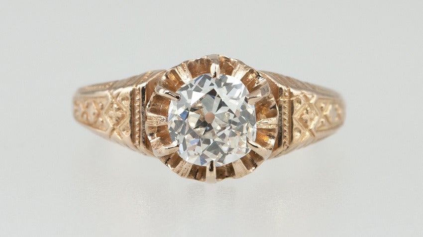 Women's Victorian 0.96 Carat Old Mine Cut Diamond and 14 Karat Rose Gold Engagement Ring For Sale