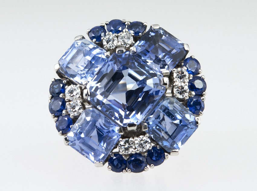 Oscar Heyman Natural Sapphire and Diamond Platinum Ring, circa 1950 In Excellent Condition For Sale In Los Angeles, CA