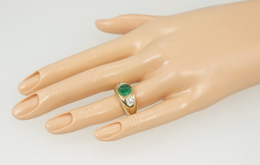 Victorian Emerald and Diamond Ring In Good Condition In Los Angeles, CA
