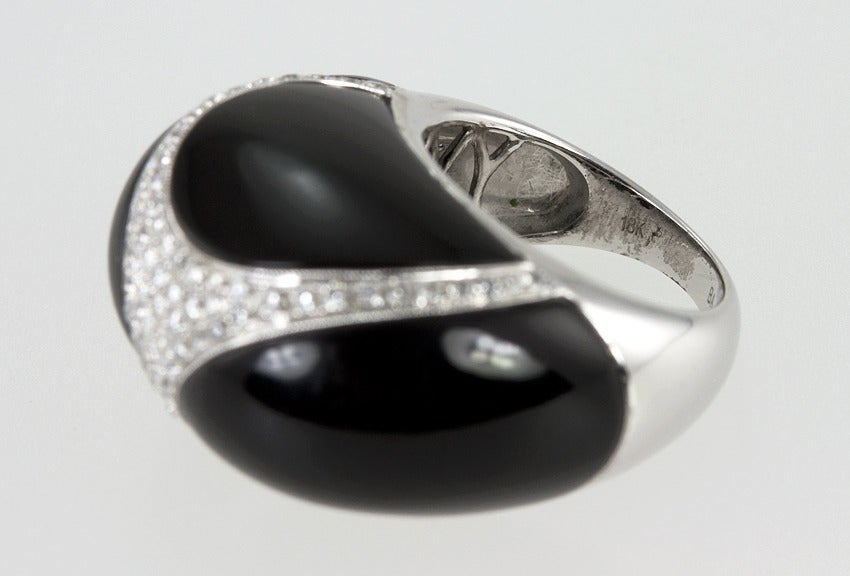 Black Jade and Diamond Dome Ring For Sale 3