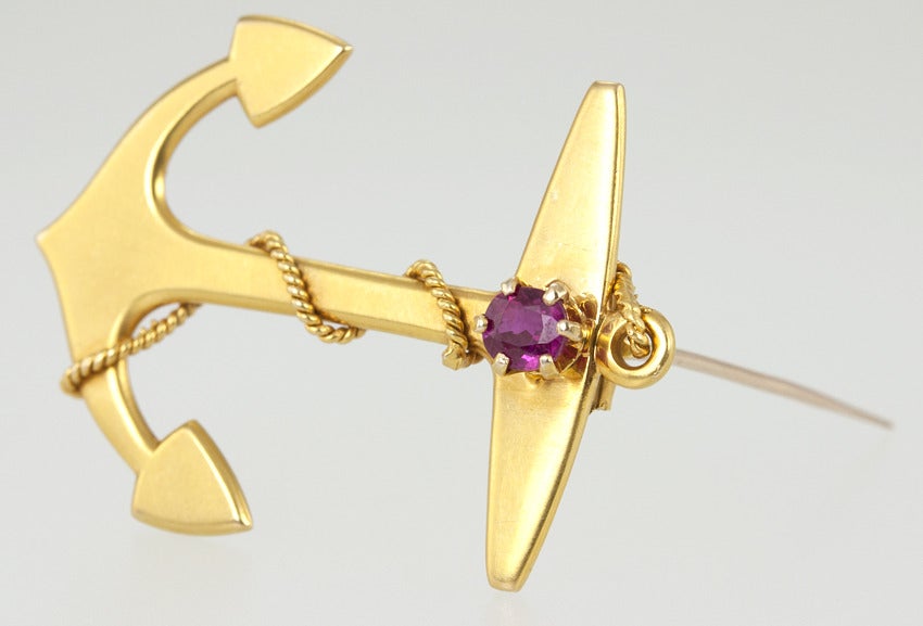 Women's Victorian Anchor Brooch For Sale