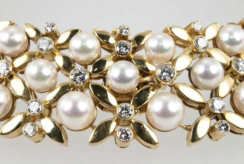 Tiffany Collar in Pearl and Diamonds 2
