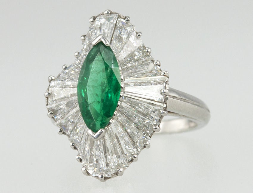 Oscar Heyman Emerald and Diamond Platinum Ballerina Ring For Sale 1