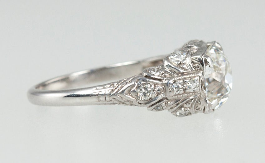 1.56 Carat Platinum Art Deco Engagement Ring For Sale 4