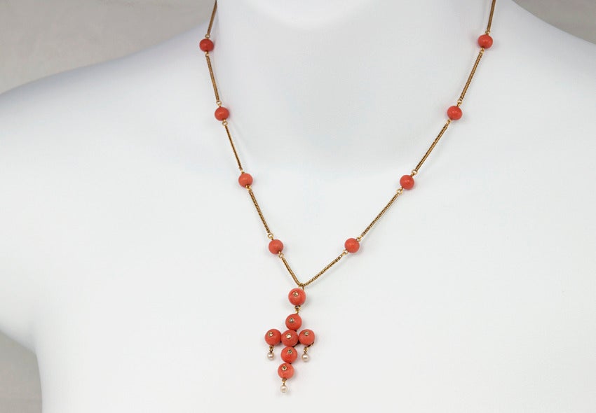 Victorian Coral Bead Necklace For Sale 2
