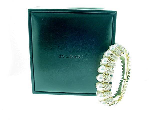 Bulgari Celtaura Pearl Diamond Bracelet For Sale 2