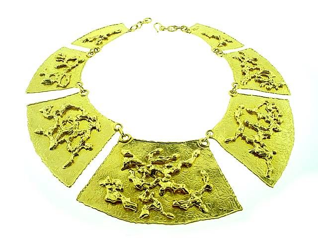 Women's JEAN   MAHIE   Fabulous  Gold  Collar   Necklace